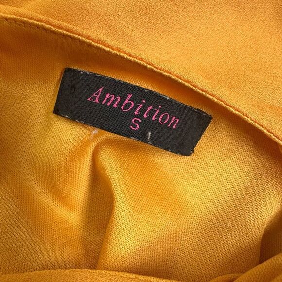EUC Ambition Women’s Yellow Gold Sateen Jumpsuit Ruffle Cap Sleeve Tie Waist - S - Picture 4 of 6